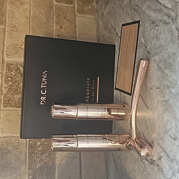 Absolute Elixir (Retail $175+taxes) - Picture 2 of 10